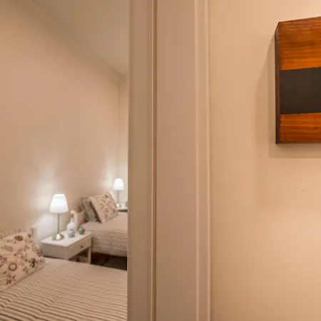 بيت ضيافة Casa Ateneu 3*