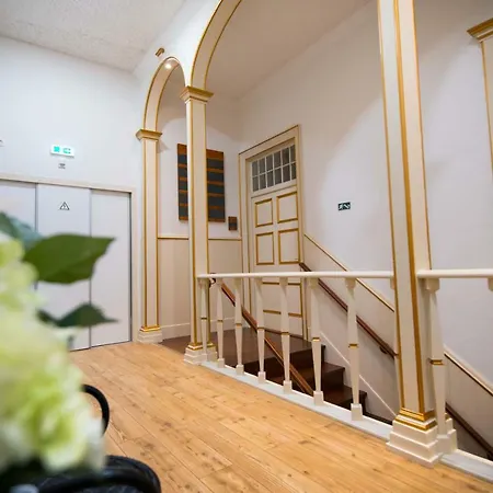 Casa Ateneu بيت ضيافة Ponta Delgada