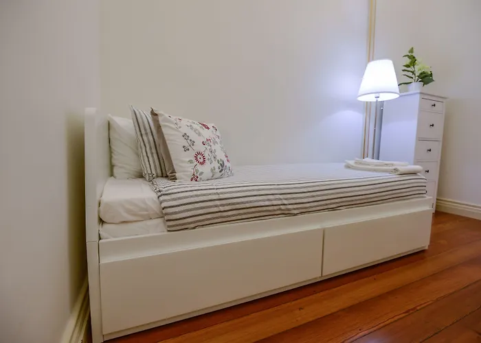 Casa Ateneu 게스트하우스 3*