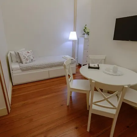Πανσιόν Casa Ateneu 3*