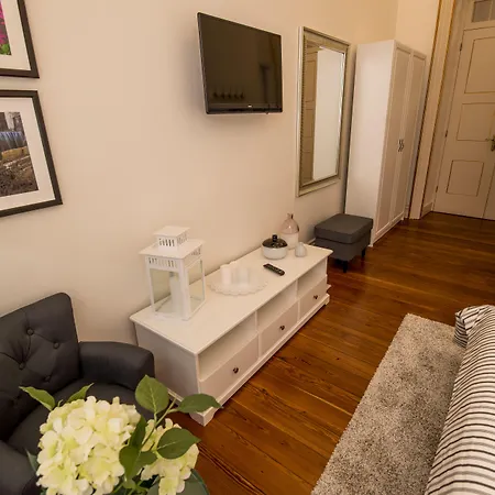 Casa Ateneu 게스트하우스 Ponta Delgada