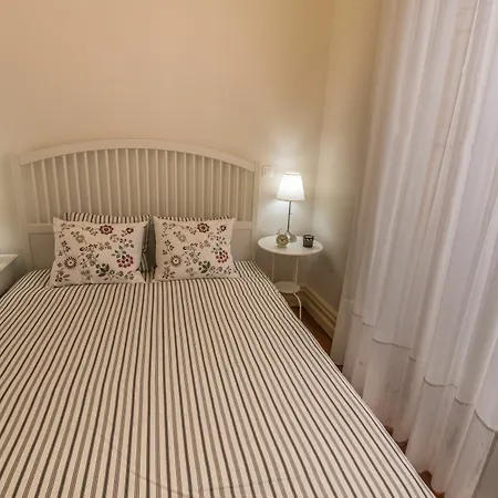 Casa Ateneu Πανσιόν