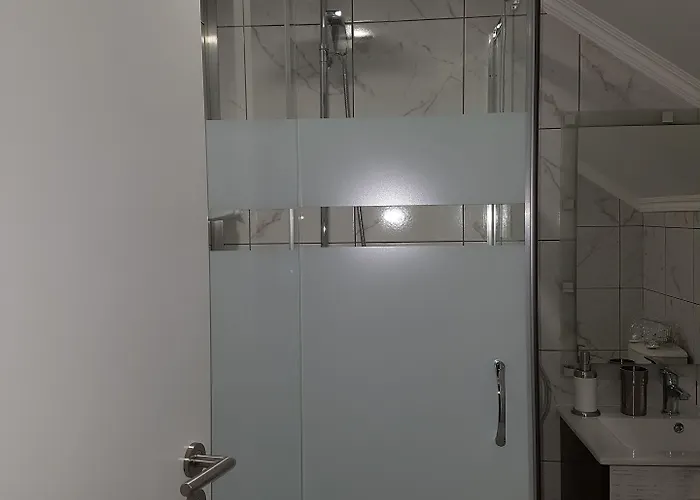 Pensión Casa Ateneu 3*